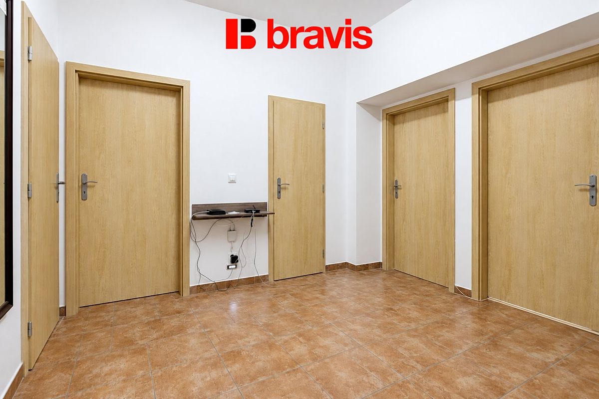 Pronájem bytu pokoje 14 m² – fotografie 2