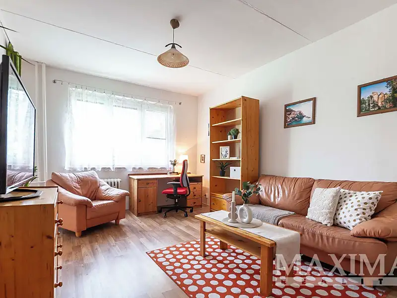 Prodej bytu 2+1 53 m², Praha – náhled fotky 1