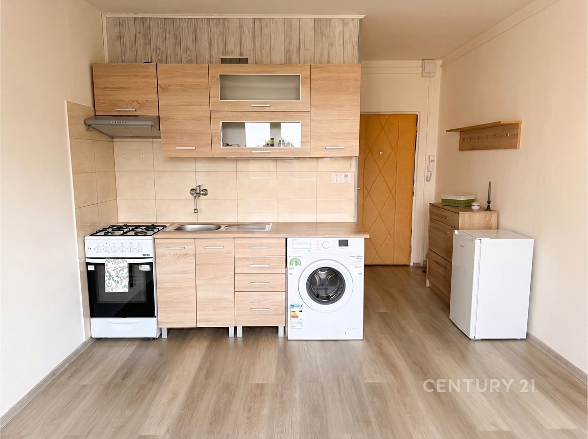Pronájem bytu 2+kk 37 m²