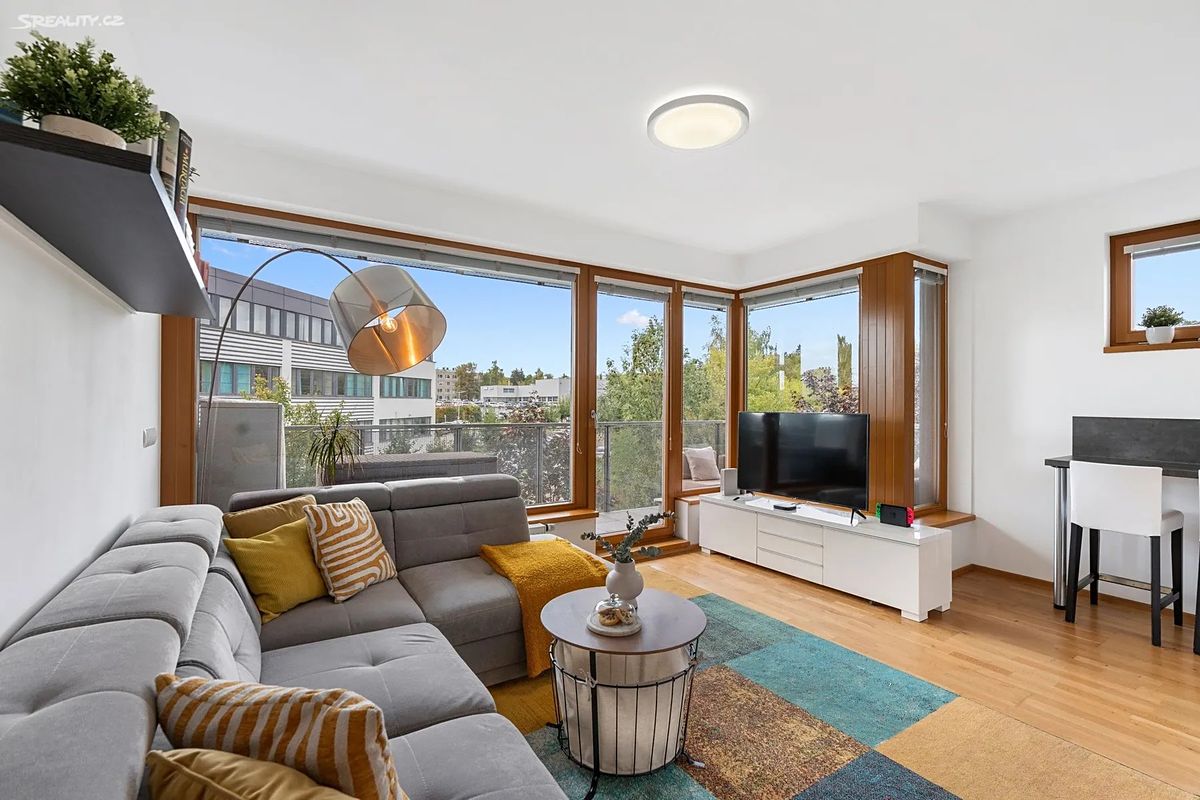 Pronájem bytu 2+kk 54 m² – fotografie 5