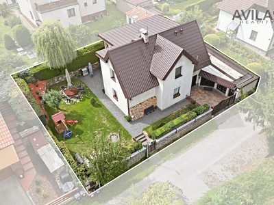 Prodej komerční nemovitosti 300 m²