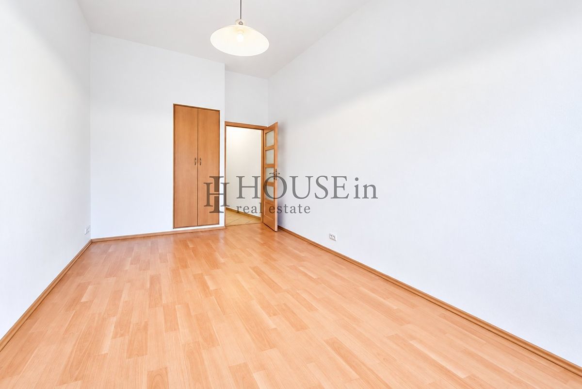 Pronájem bytu 1+kk 30 m² – fotografie 2