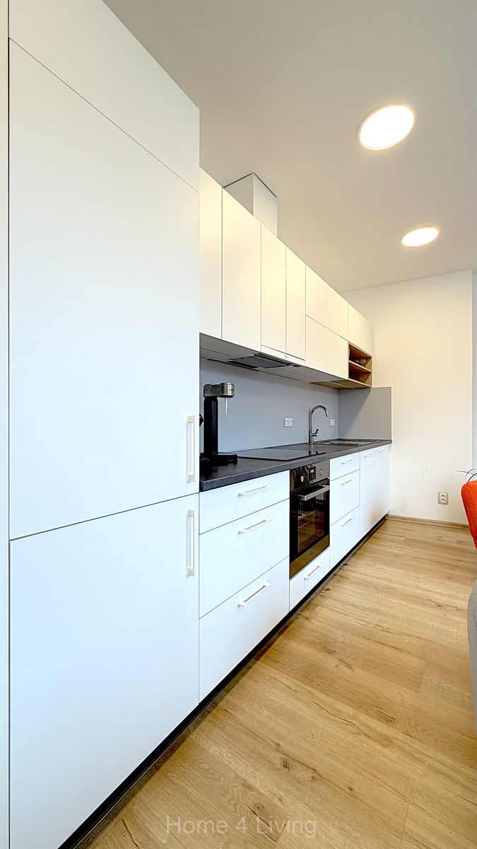 Pronájem bytu 3+kk 70 m²
