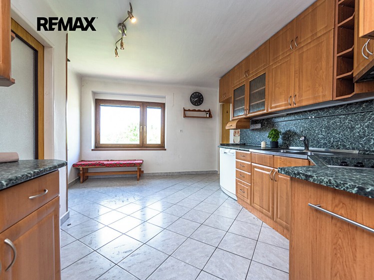 Prodej domu, 182 m² (7 z 25)
