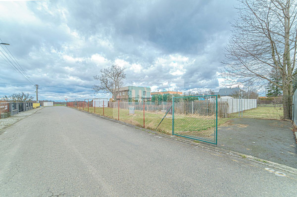 Prodej stavebního pozemku 1386 m²