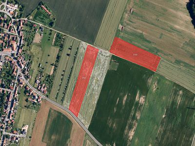 Prodej pole 124740 m²