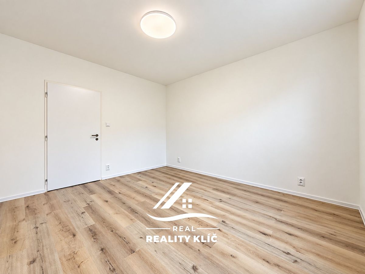 Pronájem bytu 3+1 74 m² – fotografie 3