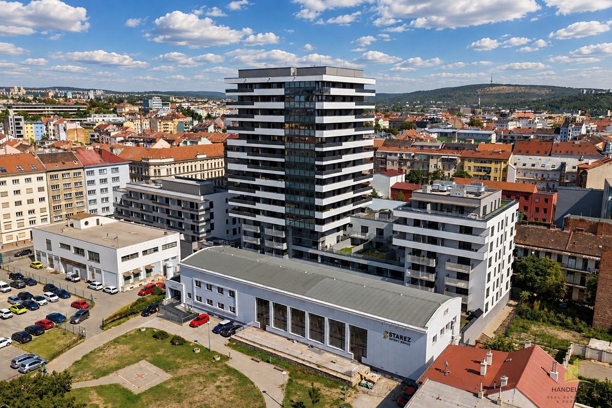 Prodej garážového stání 13 m²