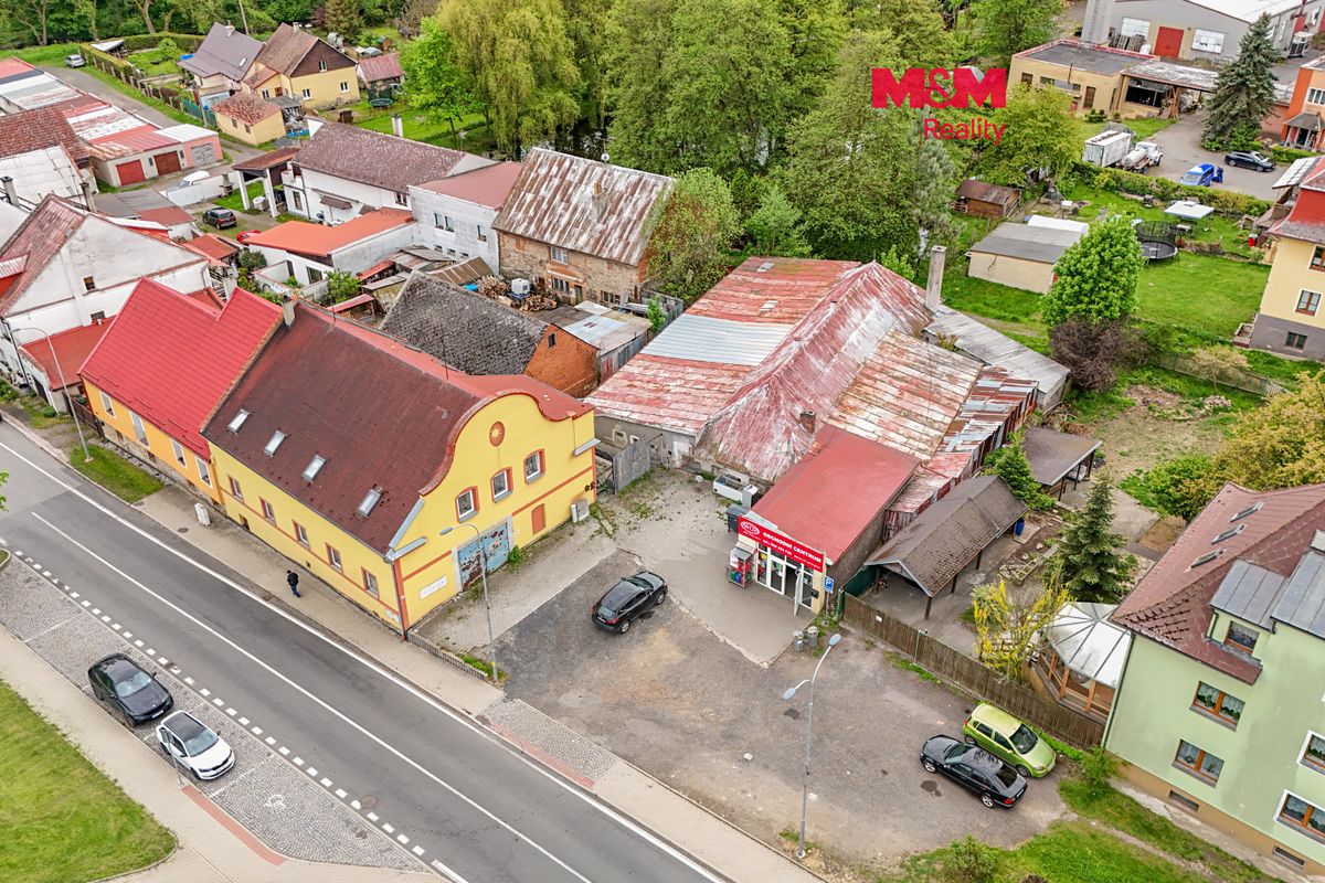 Prodej obchodního prostoru 845 m², Žlutice – fotka 1 z 3