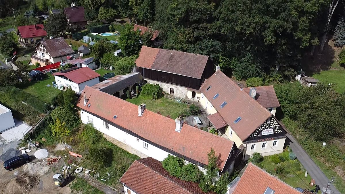 Prodej zemědělské usedlosti 960 m², pozemek 1161 m² – fotografie 3