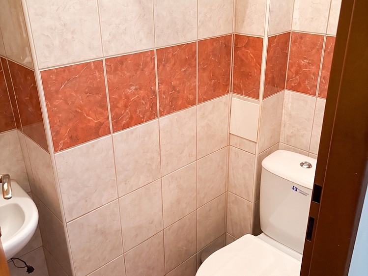 Комерційне приміщення на продаж, 87 м² (20 з 25)