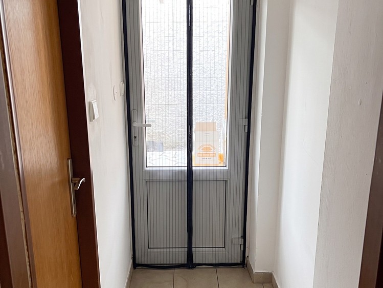 Комерційне приміщення на продаж, 87 м² (20 з 25)