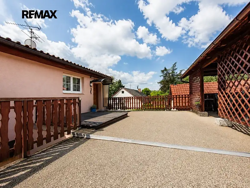 Pronájem bytu 4+1 100 m², Jílové u Prahy – náhled fotky 2