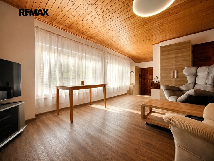 Квартира 4+1 в оренду, 100 м² (4 з 16)