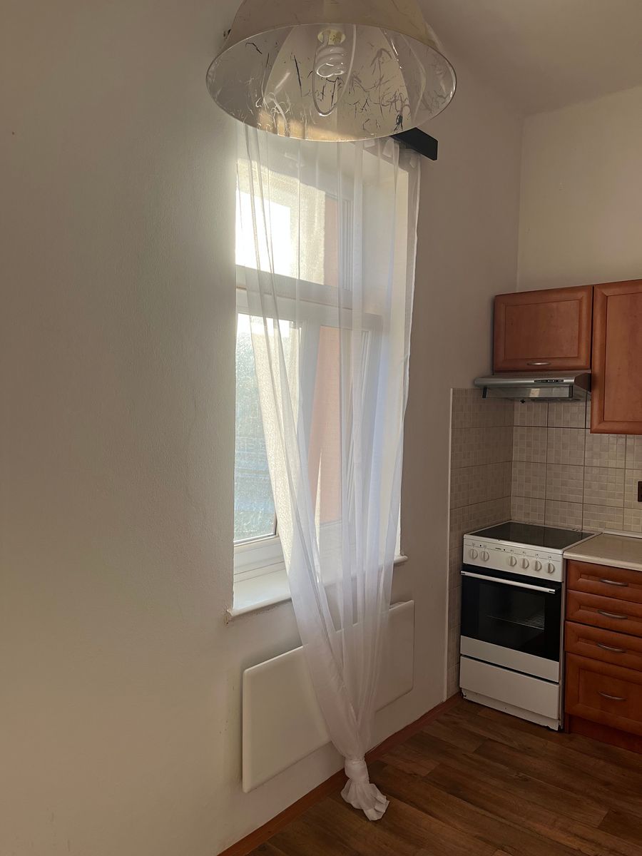 Pronájem bytu 1+1 35 m² – fotografie 3