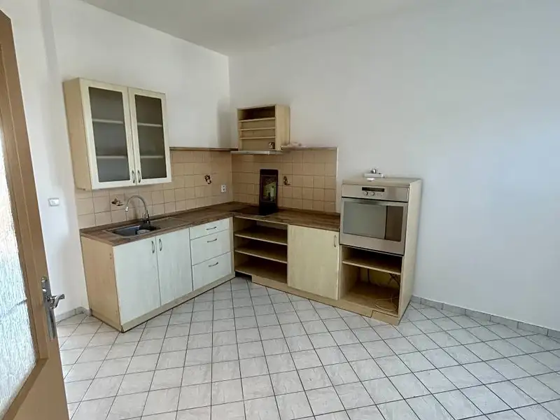 Pronájem bytu 2+1 63 m², Teplice – náhled fotky 3