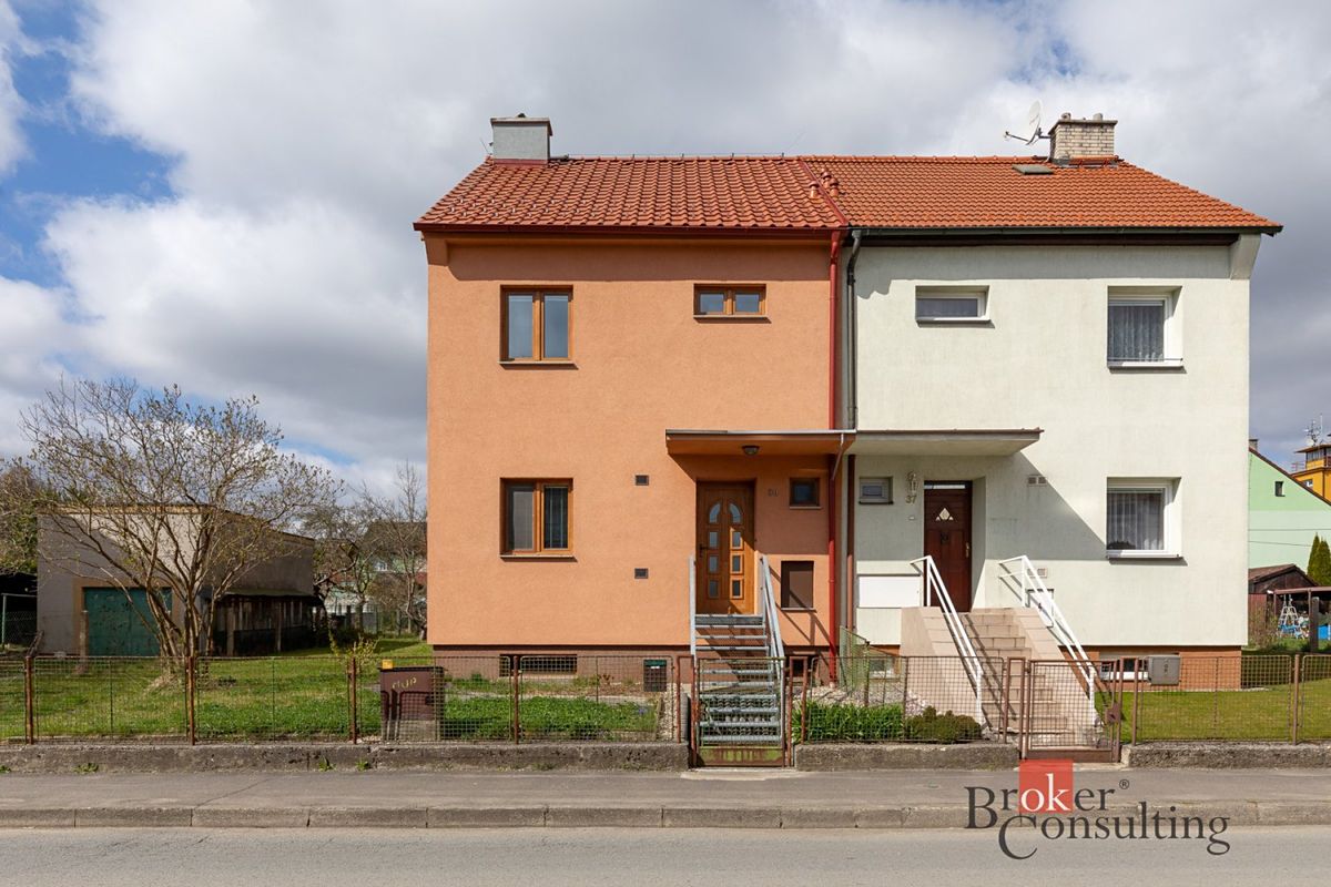 Prodej rodinného domu 140 m², pozemek 580 m²