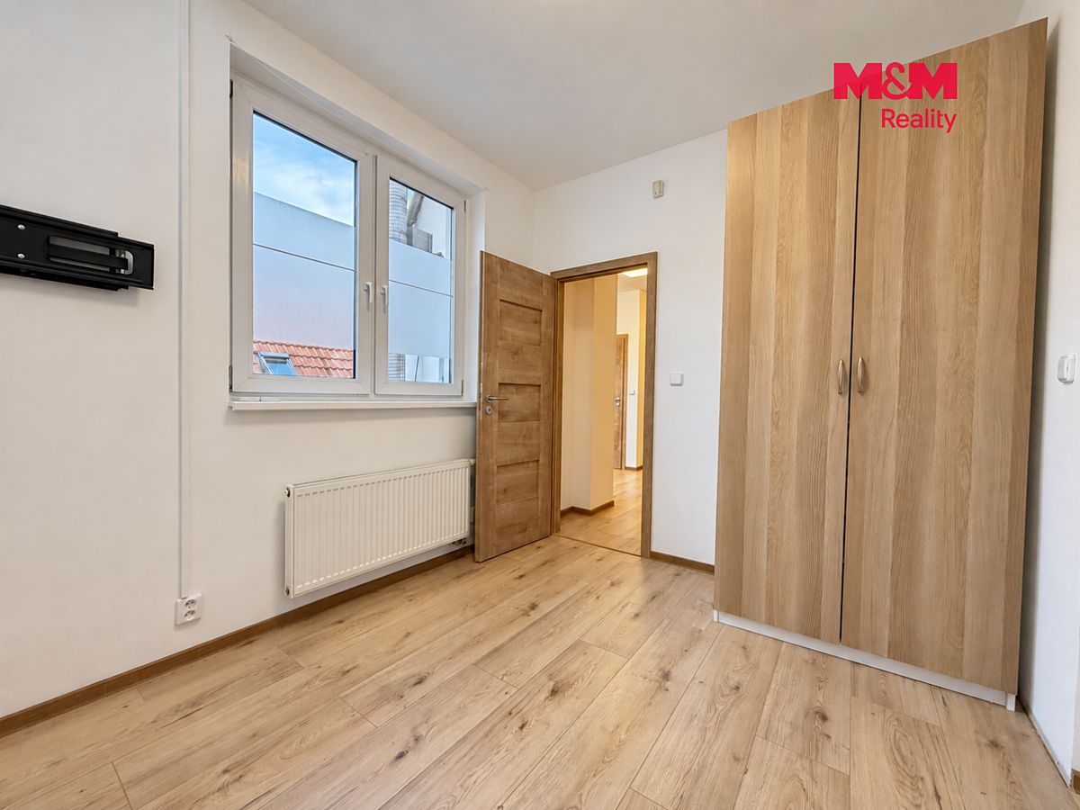 Pronájem bytu 2+kk 26 m² – fotografie 2
