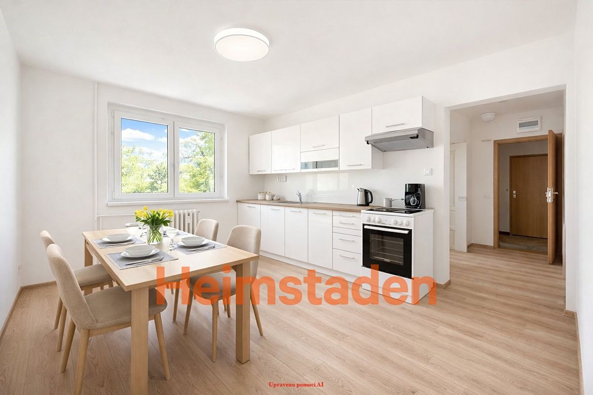 Pronájem bytu 2+1 49 m² – fotografie 3