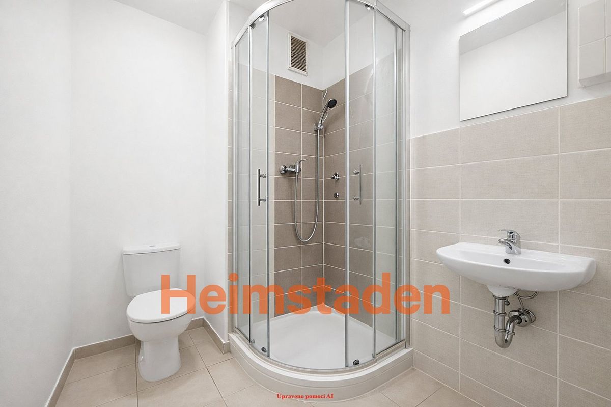 Pronájem bytu 1+1 37 m² – fotografie 4