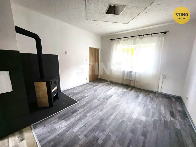 Prodej rodinného domu 130 m², pozemek 57 m², Zlobice – náhled fotky 2