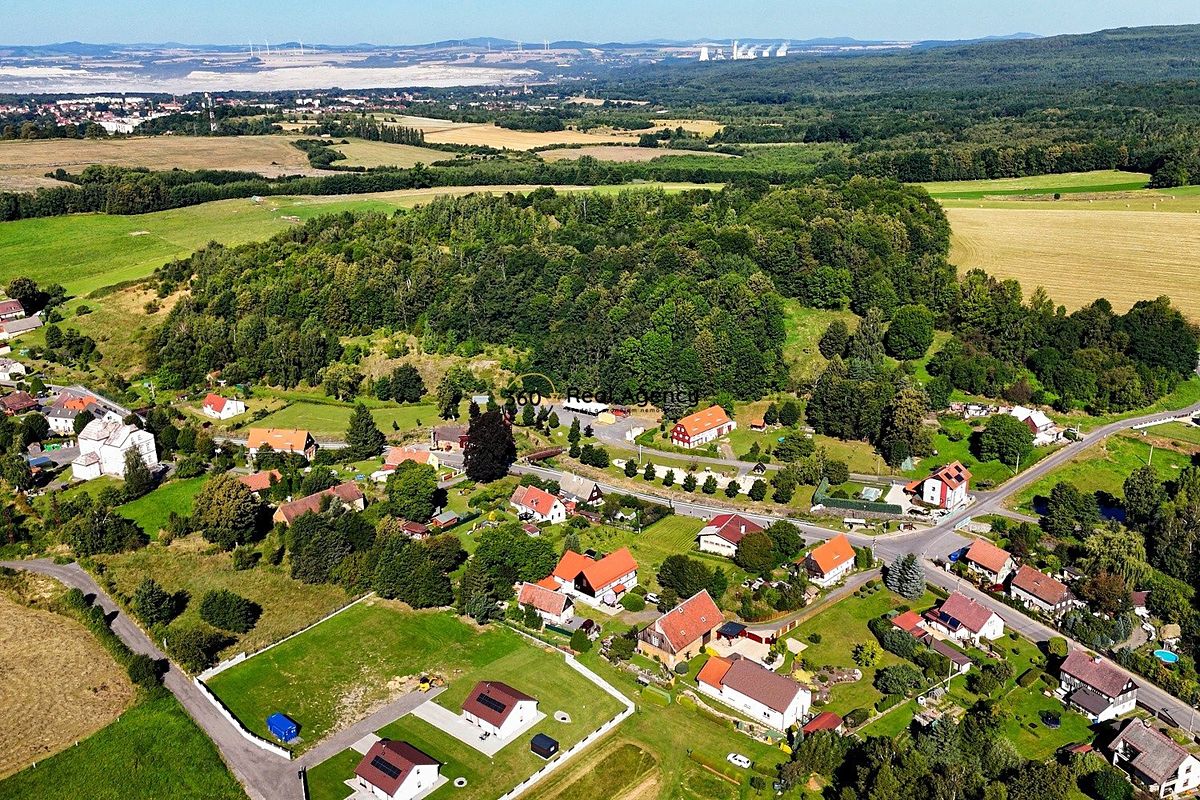 Prodej pozemku 63354 m² – fotografie 2