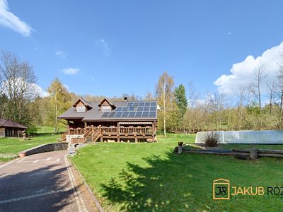 Prodej chalupy 242 m², pozemek 12701 m²