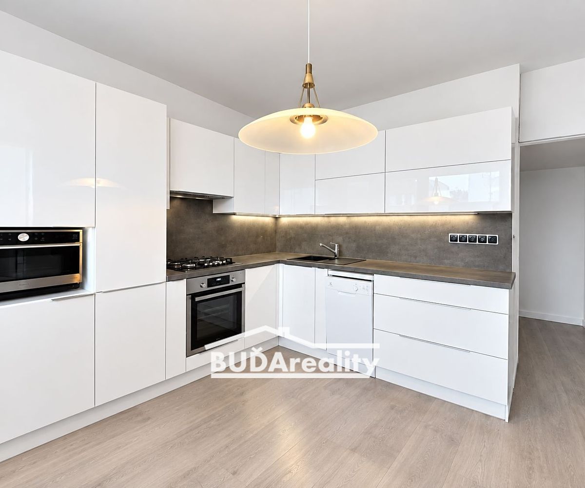 Prodej bytu 2+1 56 m² – fotografie 2