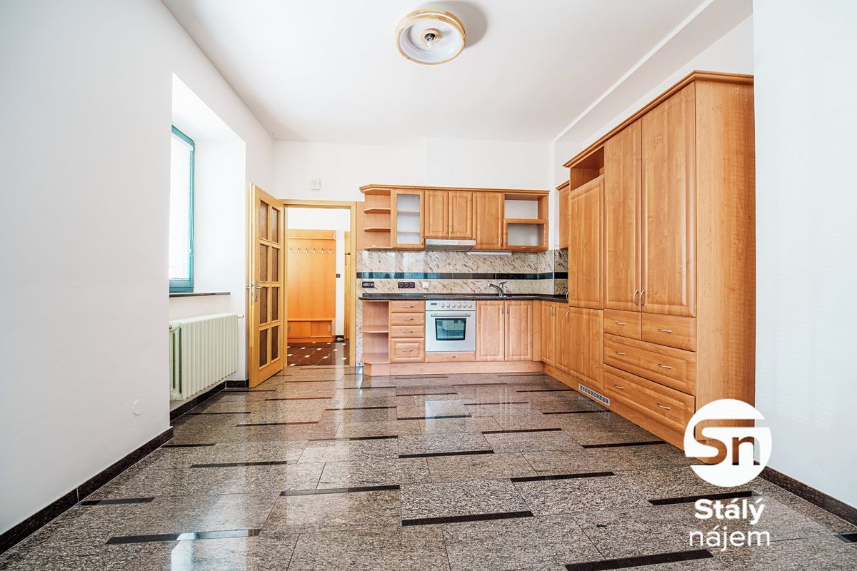 Pronájem bytu 1+kk 35 m² – fotografie 2
