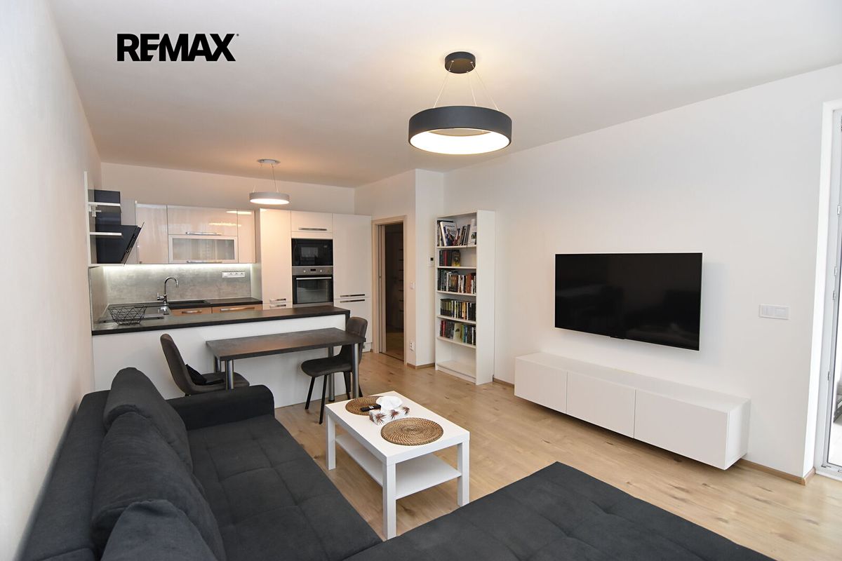 Pronájem bytu 2+kk 62 m²
