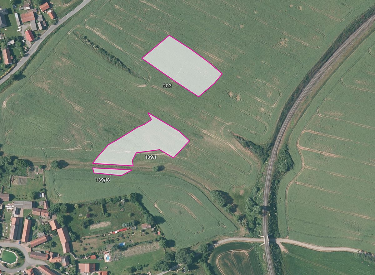 Prodej pole 11461 m², Mladotice – fotka 1 z 3