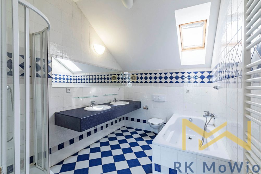 Pronájem bytu 5+kk 202 m² – fotografie 4