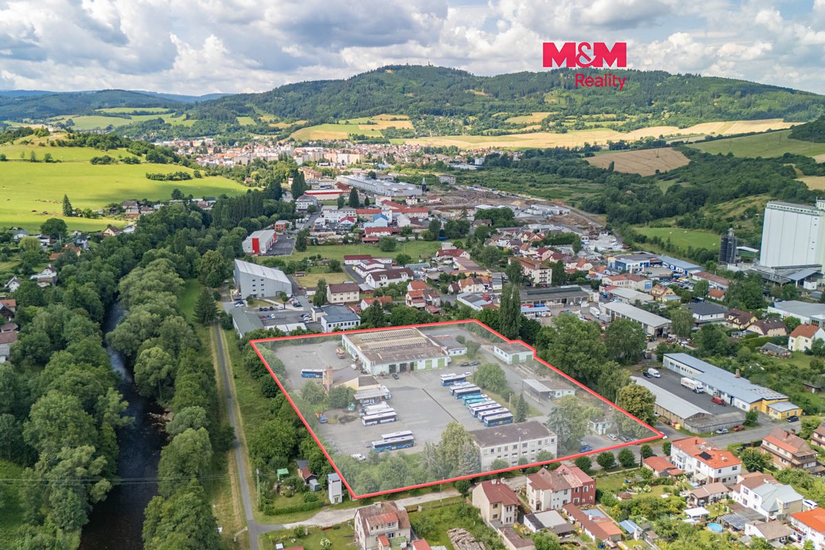Pronájem pozemku 15989 m²