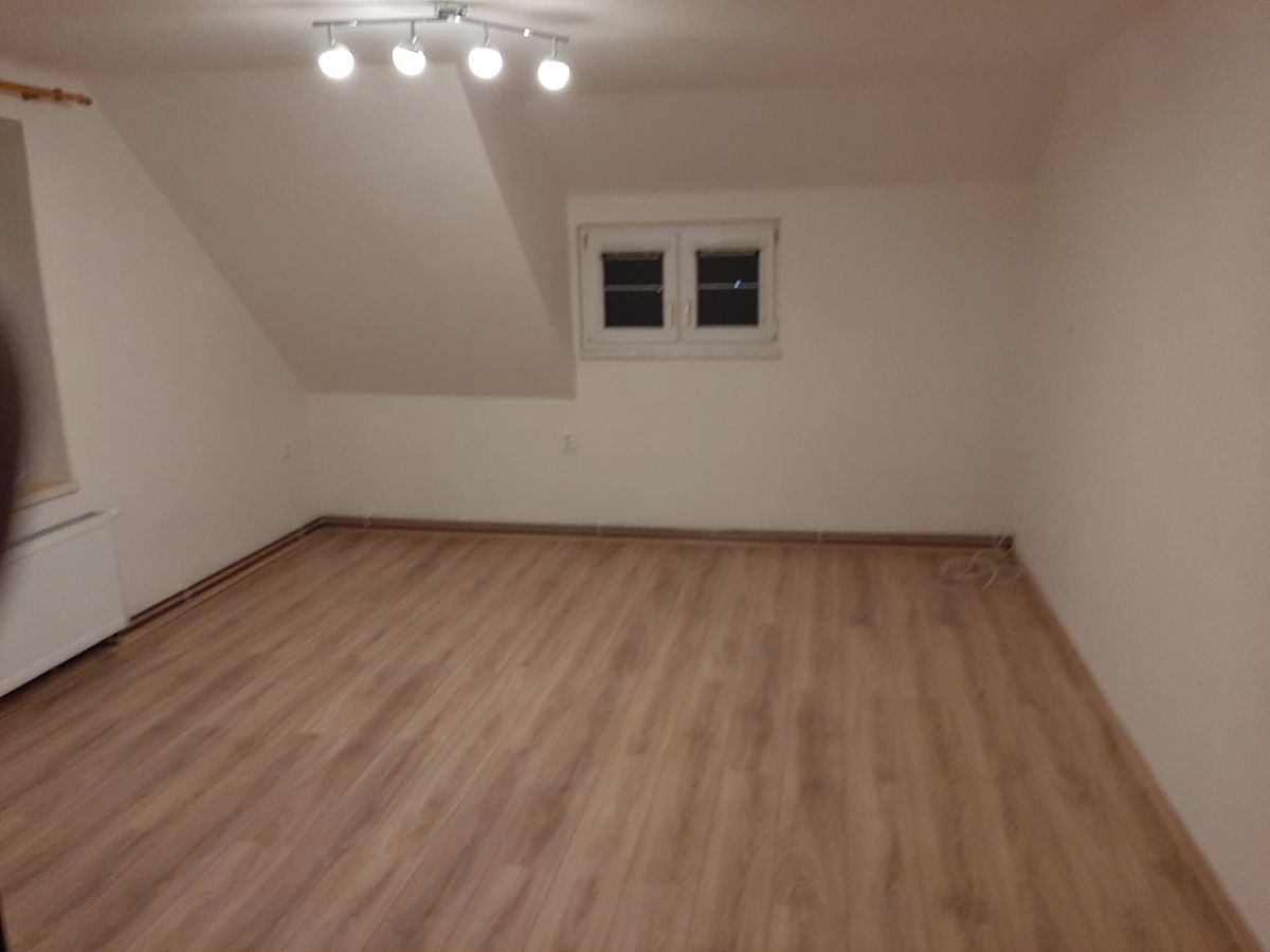 Pronájem bytu 3+1 90 m² – fotografie 5