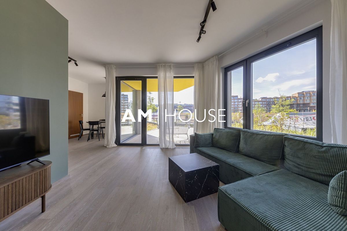 Pronájem bytu 2+kk 66 m² – fotografie 4