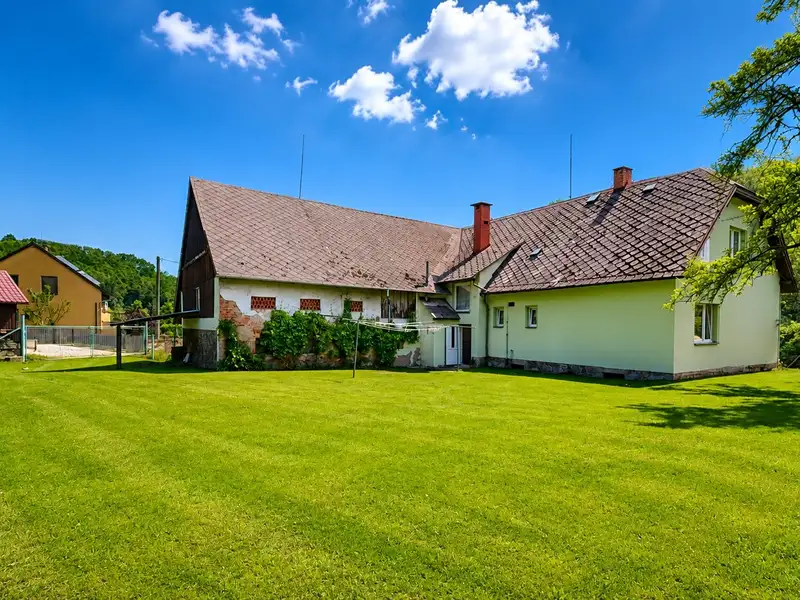 Prodej rodinného domu 180 m², pozemek 2516 m², Javorník – náhled fotky 2
