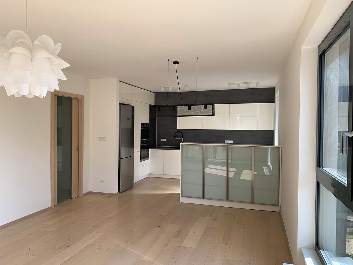 Pronájem bytu 3+kk 81 m² – fotografie 4