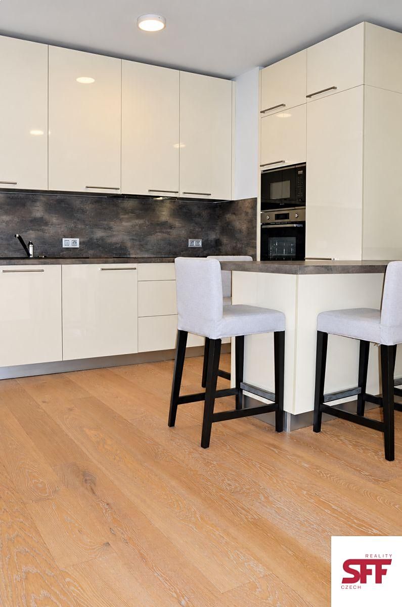 Pronájem bytu 2+kk 50 m² – fotografie 4