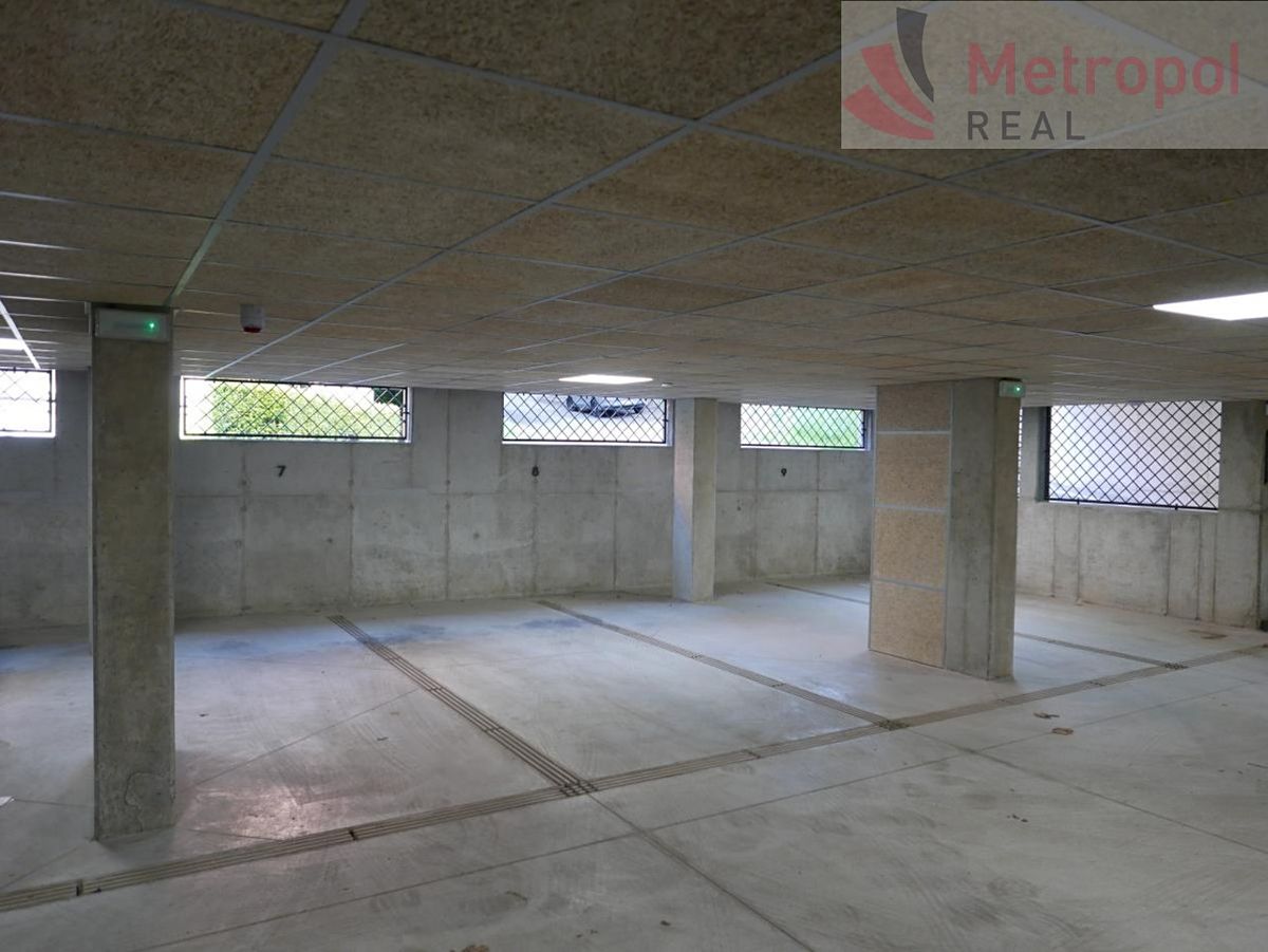 Pronájem garáže 13 m² – fotografie 2