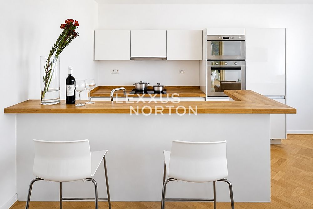 Pronájem bytu 3+kk 100 m² – fotografie 2