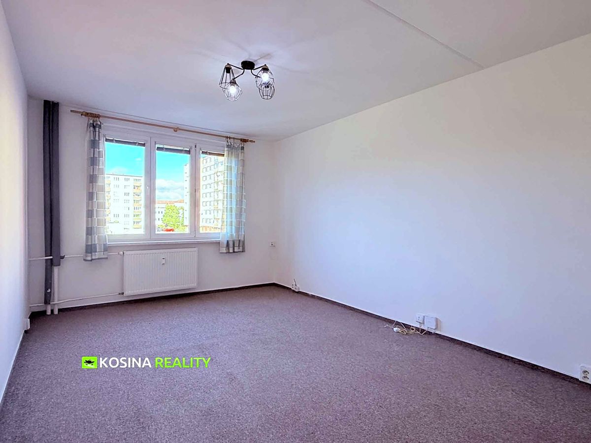 Pronájem bytu 2+1 63 m² – fotografie 3