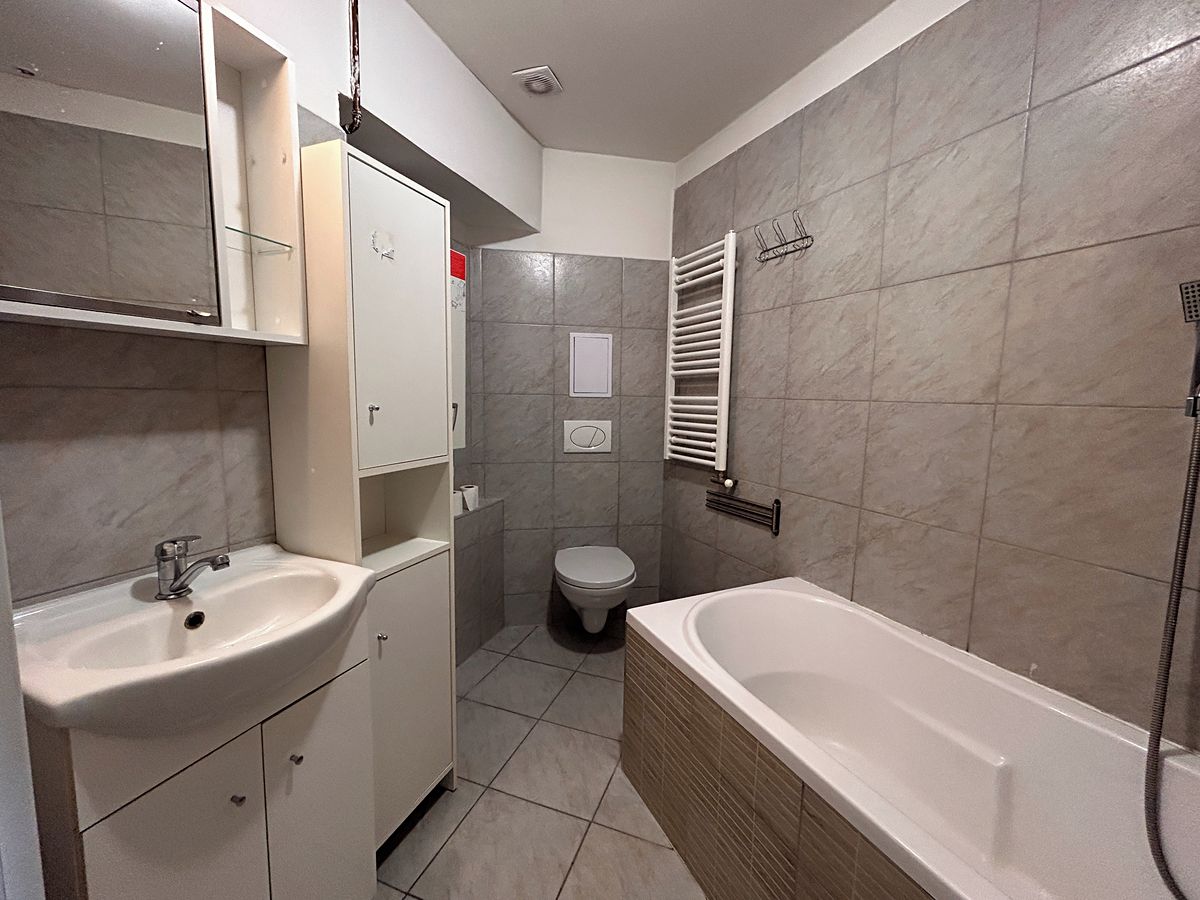 Pronájem bytu 2+kk 45 m² – fotografie 4