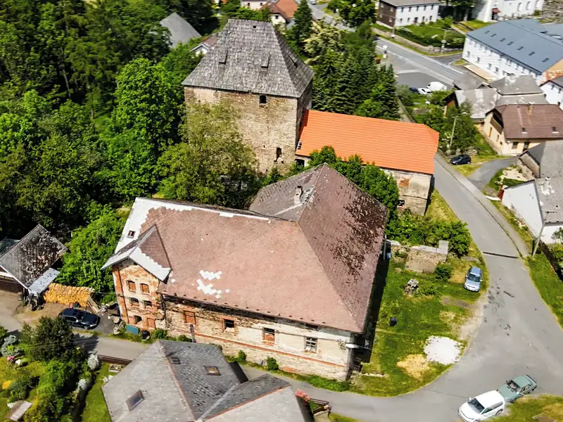 Prodej památky 450 m², pozemek 3736 m², Čachrov – náhled fotky 1