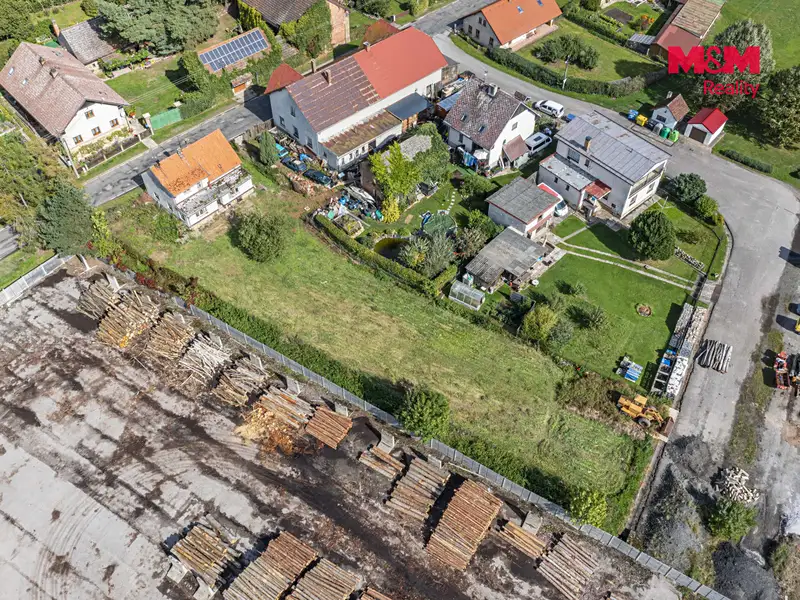Prodej stavebního pozemku 1403 m², Šárovcova Lhota – náhled fotky 3
