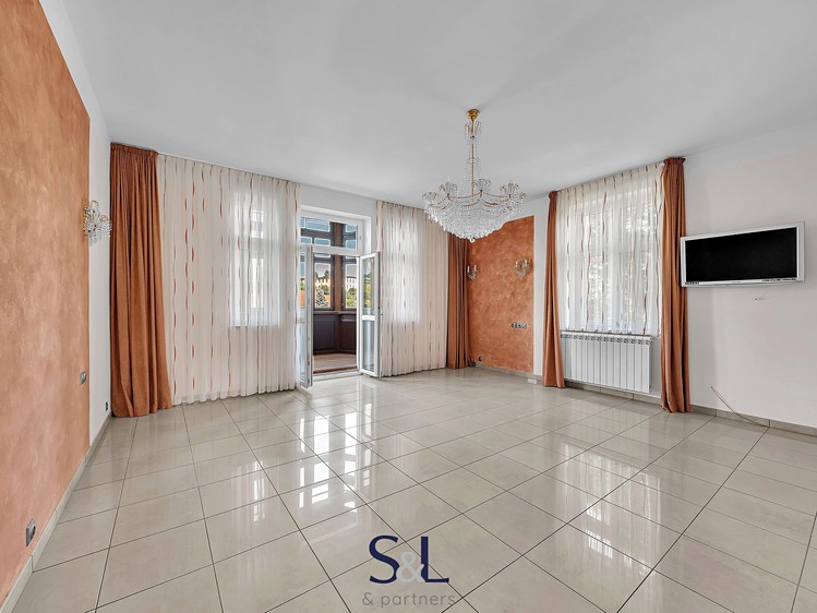 Будинок на продаж, 320 м² (21 з 50)
