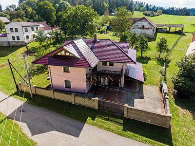 Prodej rodinného domu 238 m², pozemek 811 m²