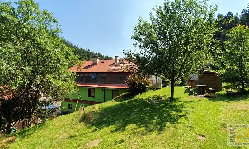 Prodej apartmánů 200 m², Velké Karlovice – náhled fotky 2