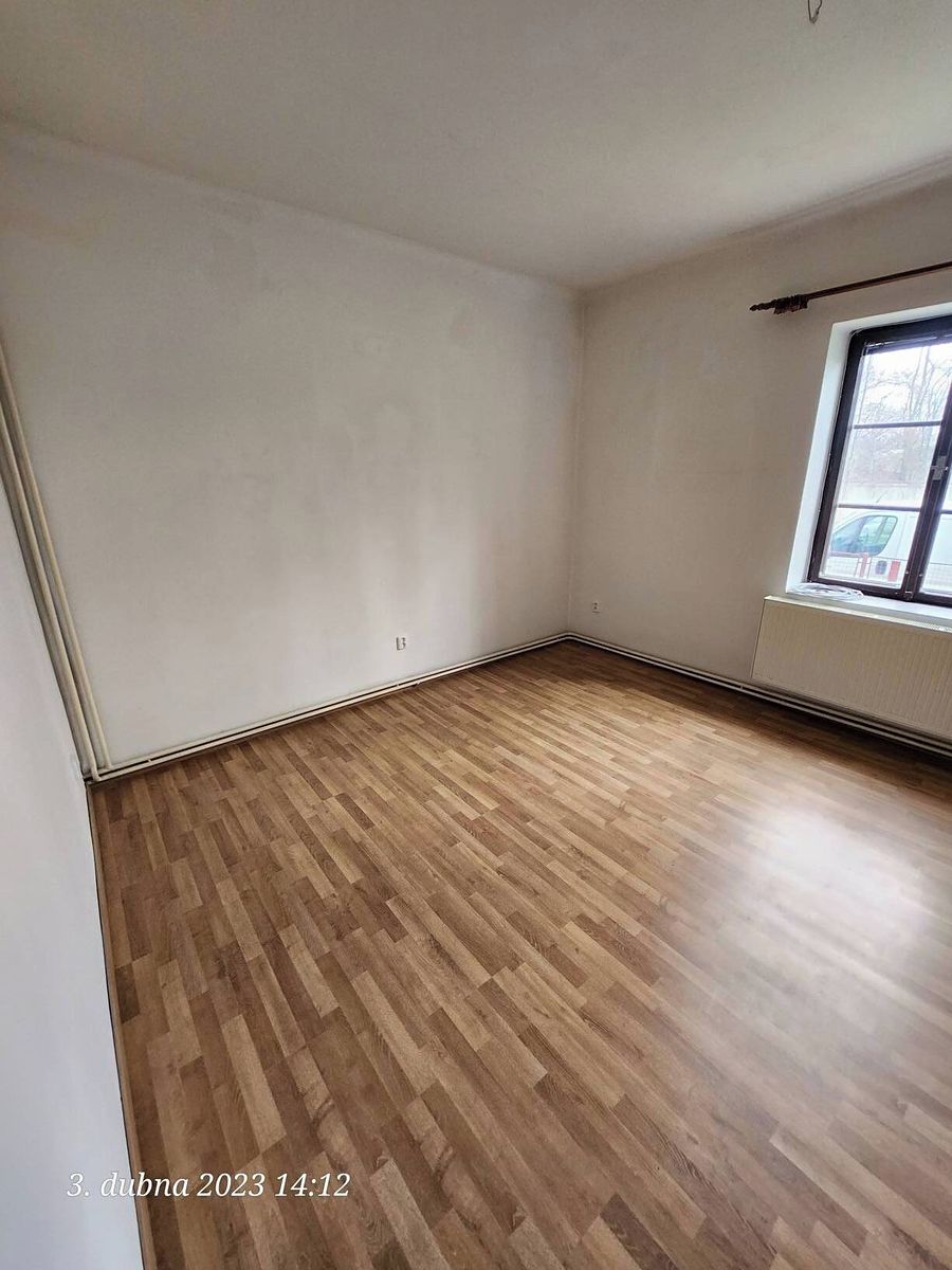 Pronájem bytu 3+1 86 m² – fotografie 5