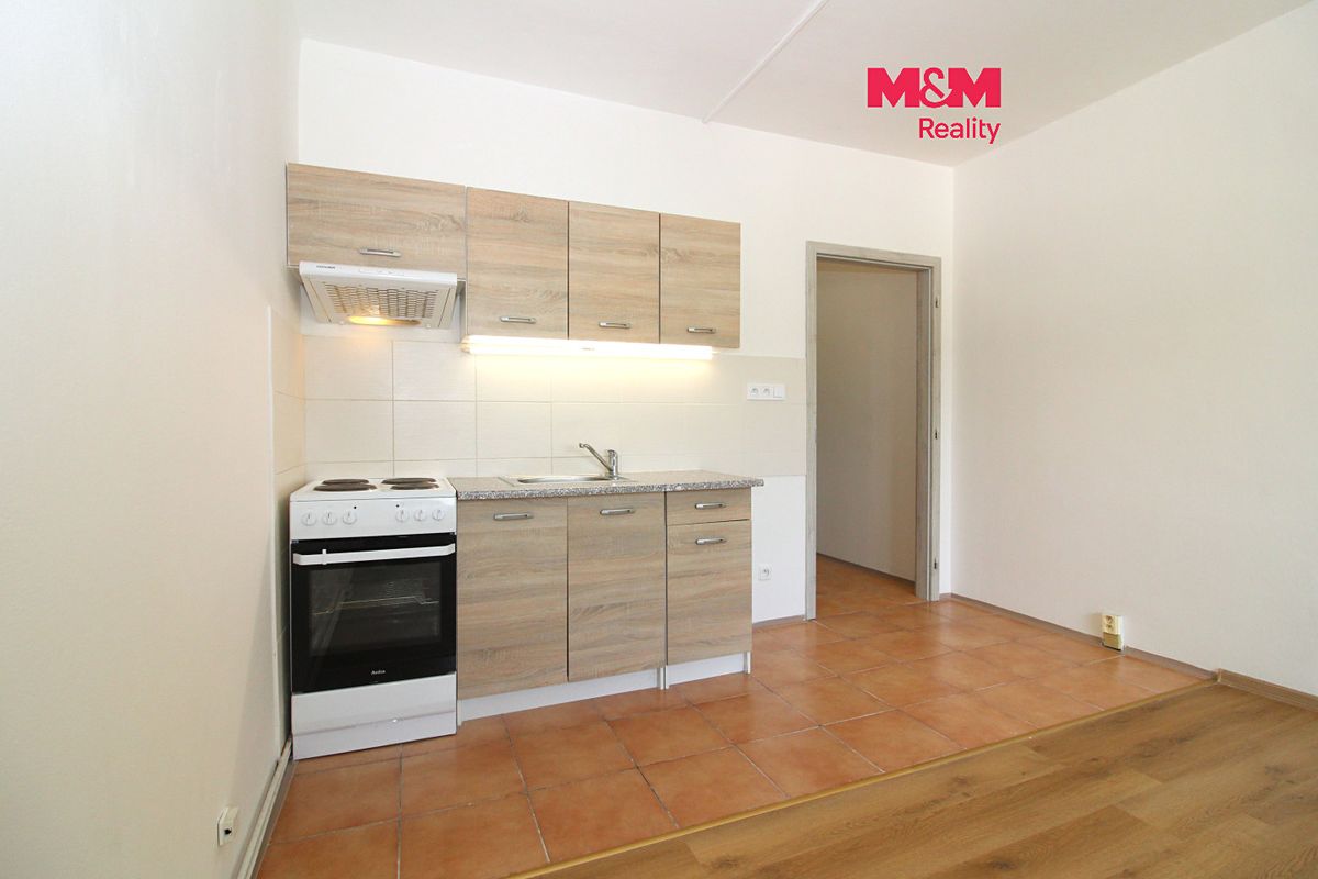 Pronájem bytu 1+kk 25 m², Varnsdorf – fotka 1 z 3