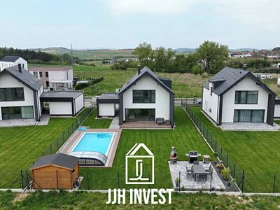 Prodej rodinného domu 195 m², pozemek 805 m²
